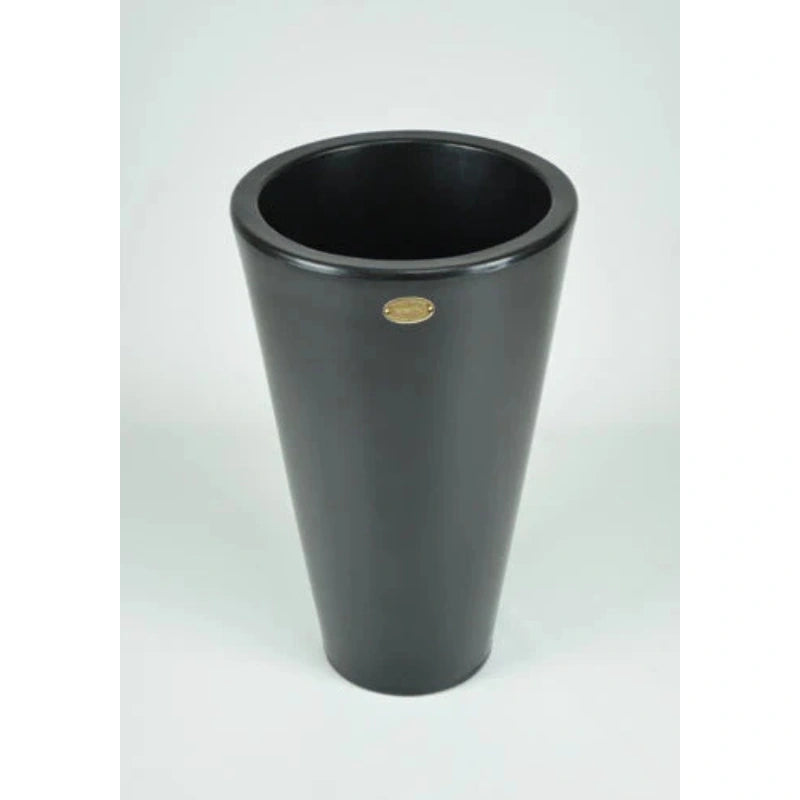Ashwell Garden Planter In Black