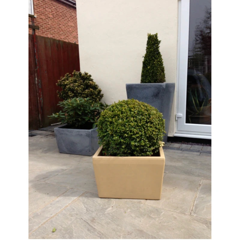 Meldreth Garden Planter In Sandstone