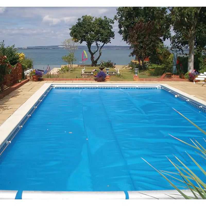 Plastica Blue 400 GeoBubble Solar Cover 14ft x 28ft